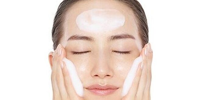 Tips Memilih Sabun Muka Kulit Berjerawat